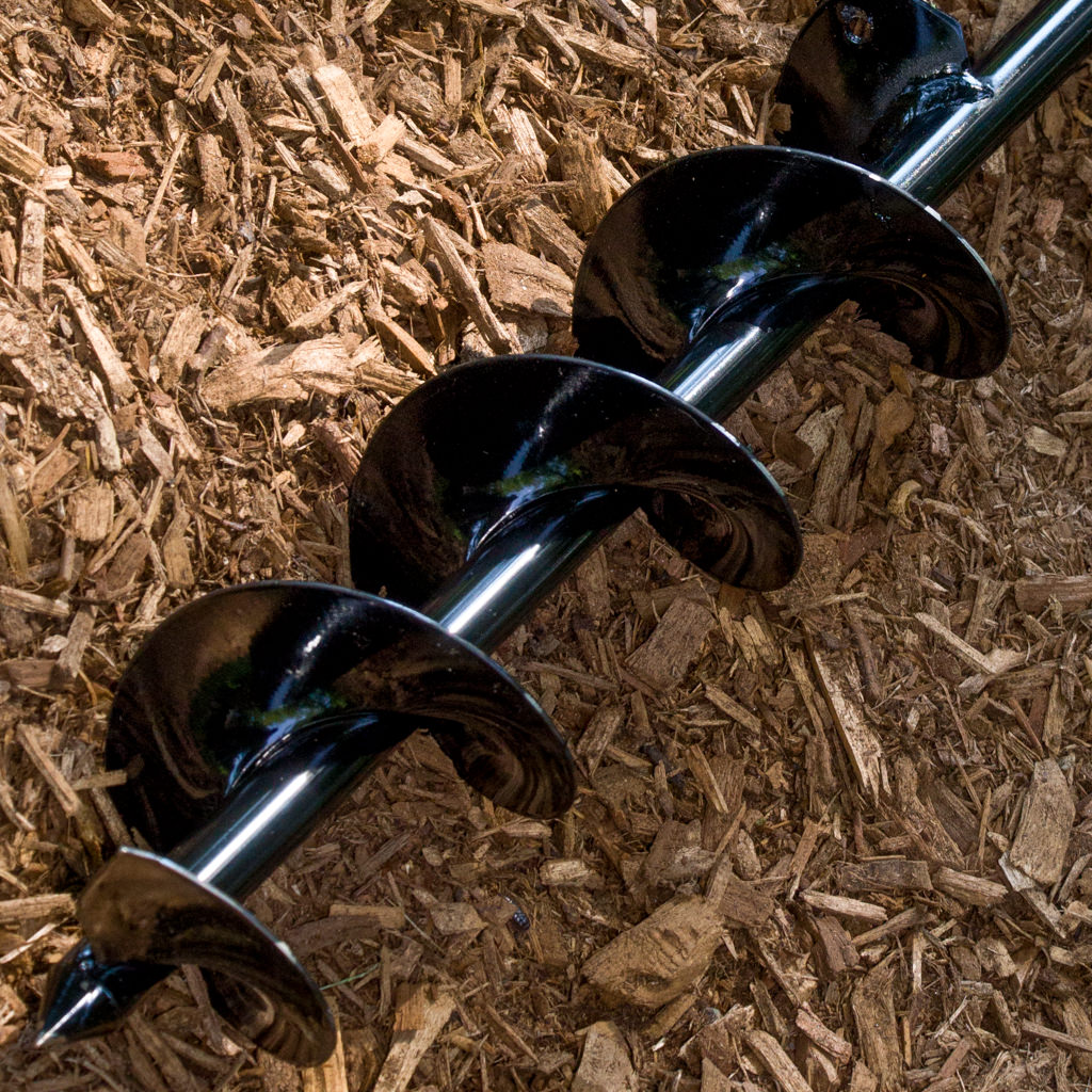Colorblends Bulb Auger against mulch background